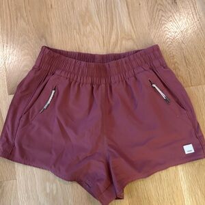 Vuori Burgundy Activewear